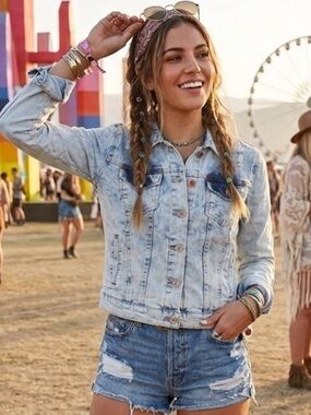 Chamur National Moonstruck Button Acid Wash Distressed Crop Jean Jacket Small